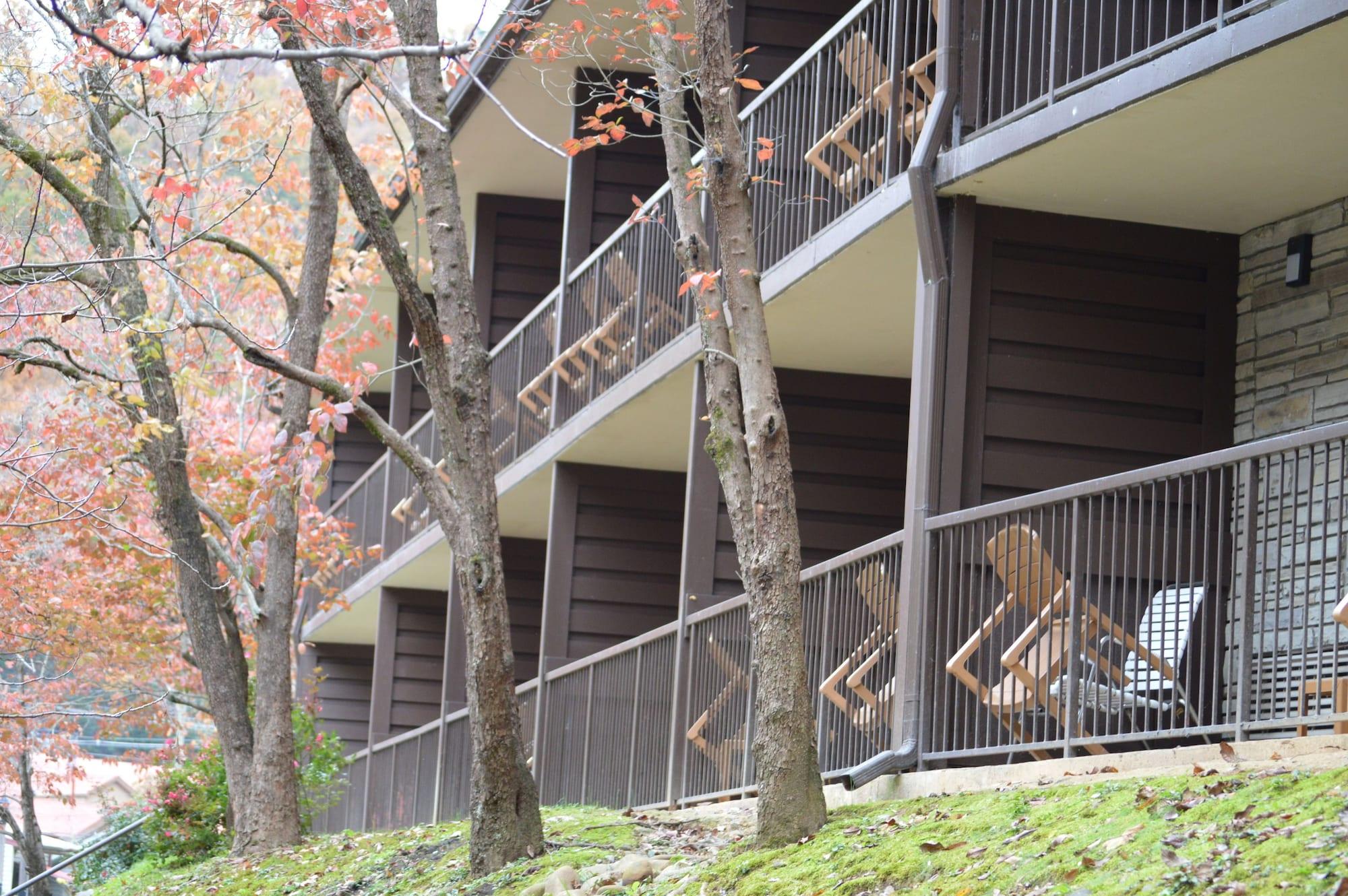 Econo Lodge Inn & Suites On The River Gatlinburg Buitenkant foto